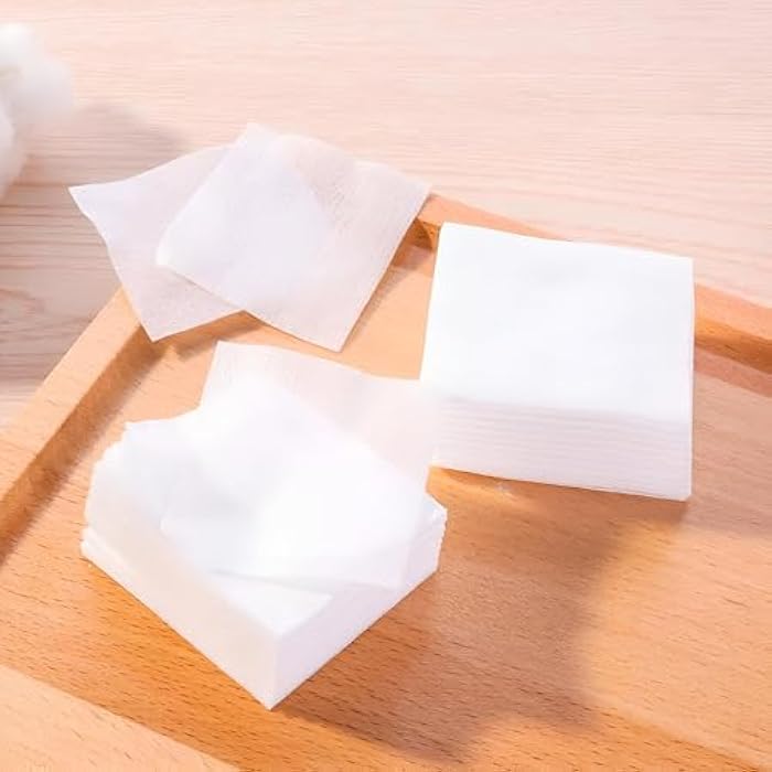 Makeup Remover - 1000 Count Soft Cotton Pads Ideal for Effortless Makeup Removal, Suitable for Face, Lips, and Eyes, Made from 100% Pure Cotton, Lint-Free and Multi-Purpose - Image 4